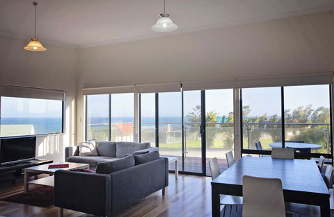 Hopetoun Motel & Chalet Village - Nelsons Bay Accommodation 6