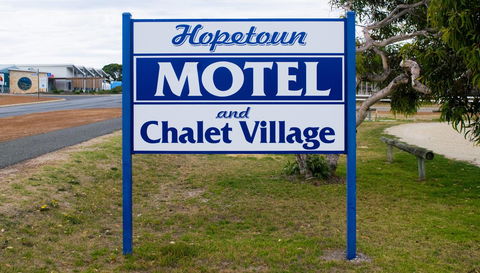 Hopetoun Motel & Chalet Village - Nelsons Bay Accommodation 5