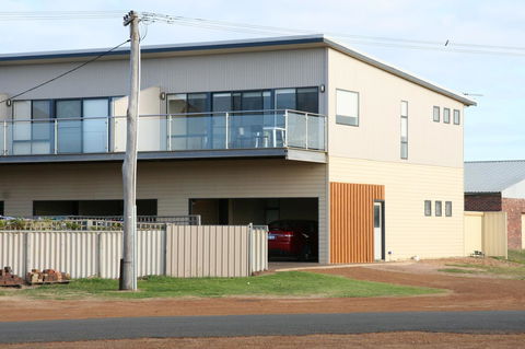 Hopetoun Motel & Chalet Village - Nelsons Bay Accommodation 21