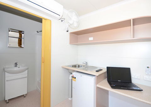 Meekatharra Accommodation Centre - Accommodation Nelson Bay 9