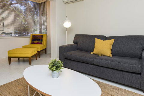 Townshend Rd - Nelsons Bay Accommodation 37