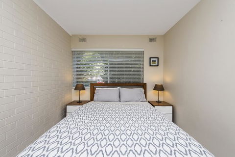 Townshend Rd - Nelsons Bay Accommodation 21