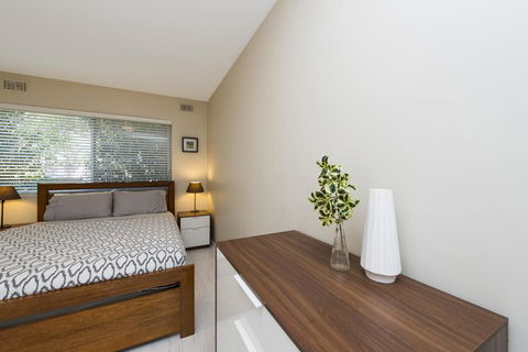Townshend Rd - Nelsons Bay Accommodation 23