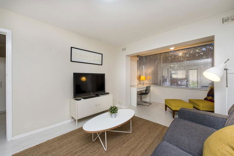 Townshend Rd - Nelsons Bay Accommodation 7
