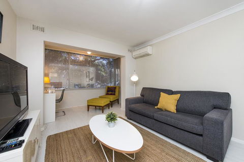 Townshend Rd - Nelsons Bay Accommodation 41