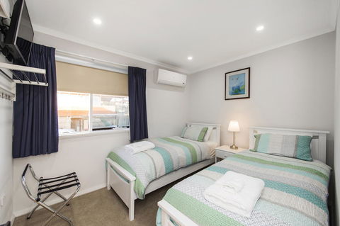 North Beach BnB - Nelsons Bay Accommodation 9