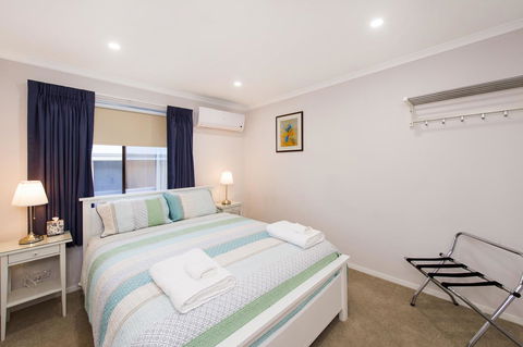 North Beach BnB - Nelsons Bay Accommodation 21