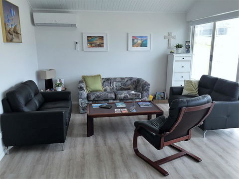 North Beach BnB - Nelsons Bay Accommodation 5