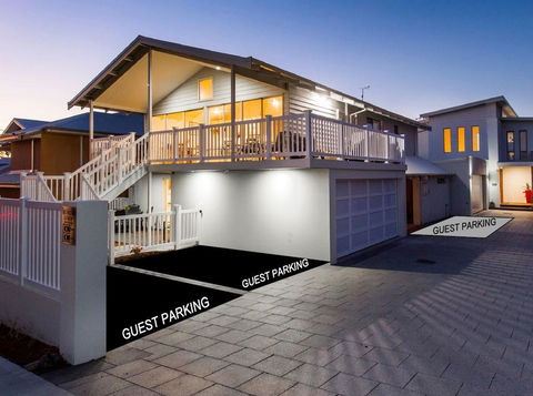 North Beach BnB - Nelsons Bay Accommodation 3