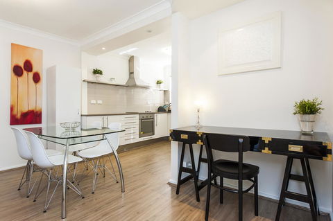 Forrest St - Nelsons Bay Accommodation 7