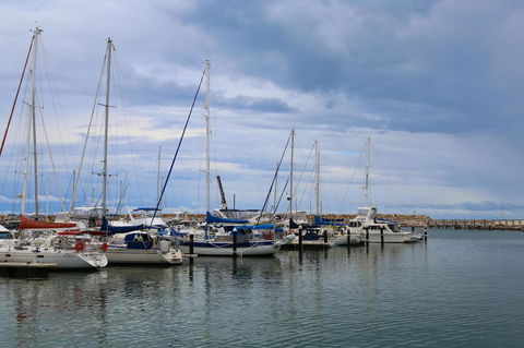 The Marina Hotel - Mindarie - Nelsons Bay Accommodation 14