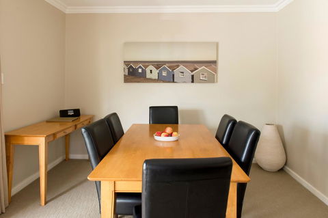The Marina Hotel - Mindarie - Nelsons Bay Accommodation 25