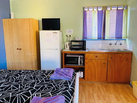 Shark Bay Cottages - Nelsons Bay Accommodation 22