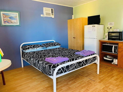 Shark Bay Cottages - Nelsons Bay Accommodation 24
