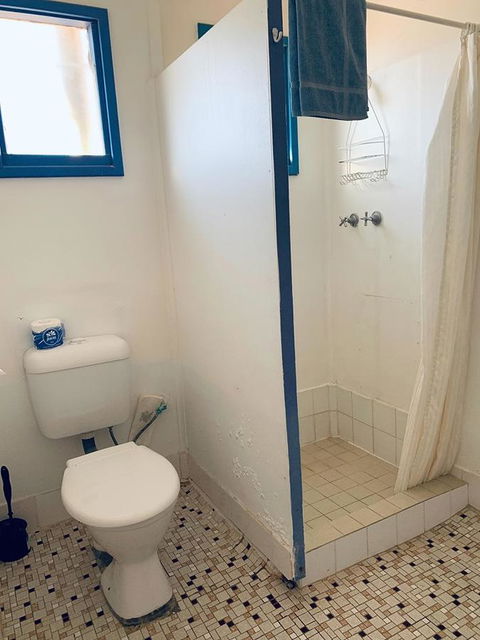 Shark Bay Cottages - Nelsons Bay Accommodation 23