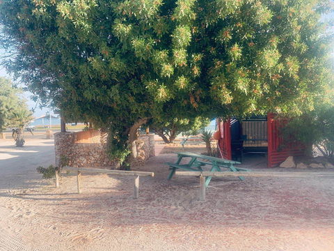 Shark Bay Cottages - Nelsons Bay Accommodation 35