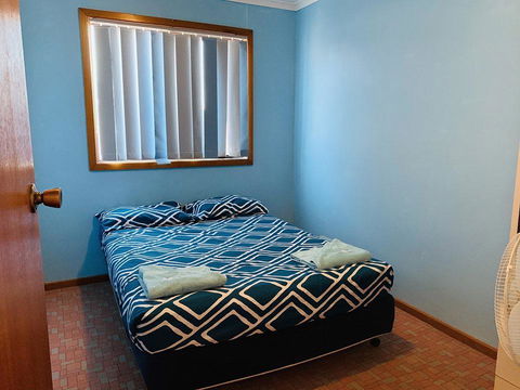 Shark Bay Cottages - Nelsons Bay Accommodation 4