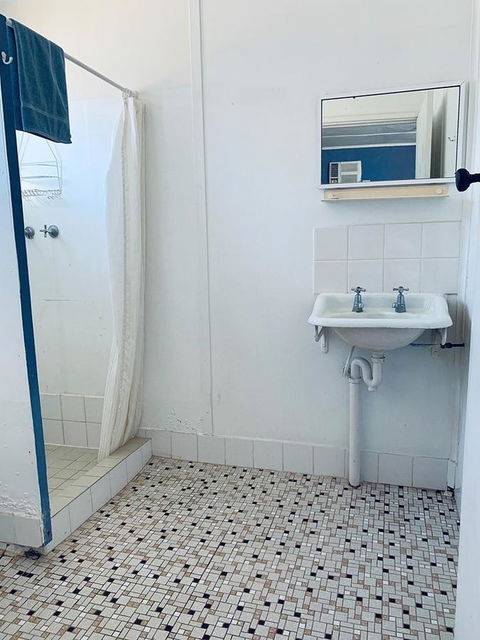 Shark Bay Cottages - Nelsons Bay Accommodation 25