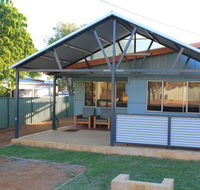 Kestrel Chalets - Accommodation Nelson Bay