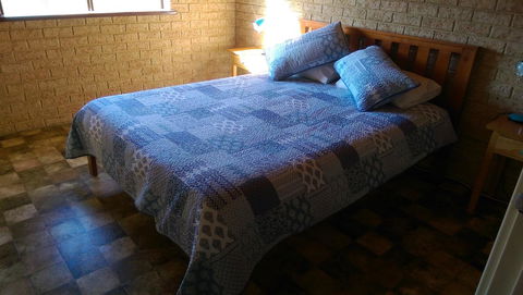Kestrel Chalets - Accommodation Nelson Bay 7