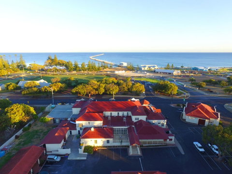 Esplanade Hotel Busselton - Accommodation Nelson Bay 0
