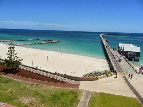 Esplanade Hotel Busselton - Accommodation Nelson Bay 8