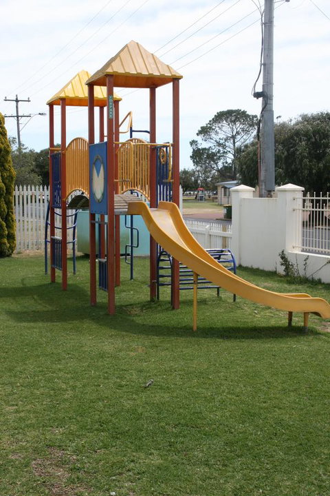 Esplanade Hotel Busselton - Accommodation Nelson Bay 10