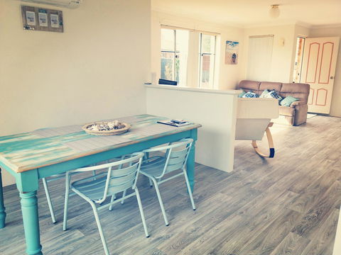 Sea-Esta - Nelsons Bay Accommodation 15