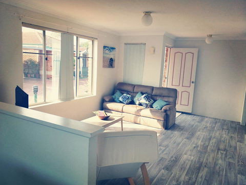 Sea-Esta - Nelsons Bay Accommodation 16