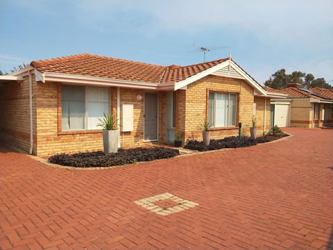 Sea-Esta - Nelsons Bay Accommodation 17