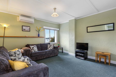 Smugglers Rest Apartments Dover - Accommodation Nelson Bay 6