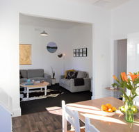Horlock House - Accommodation Nelson Bay