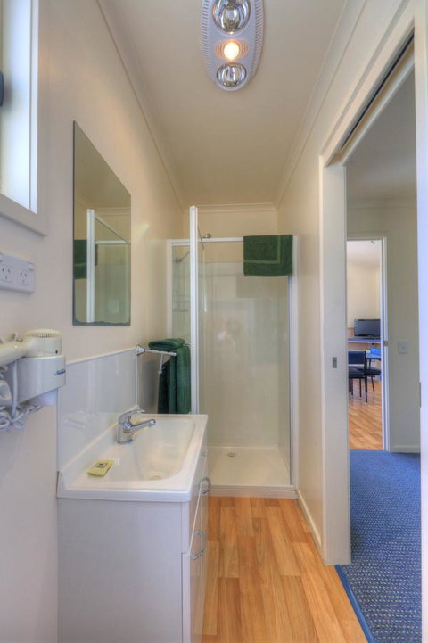 Bicheno Cabin Park - Accommodation Nelson Bay 21