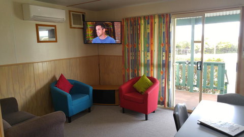 Bicheno Cabin Park - Accommodation Nelson Bay 8