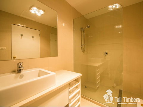 Tall Timbers Tasmania - Accommodation Nelson Bay 14