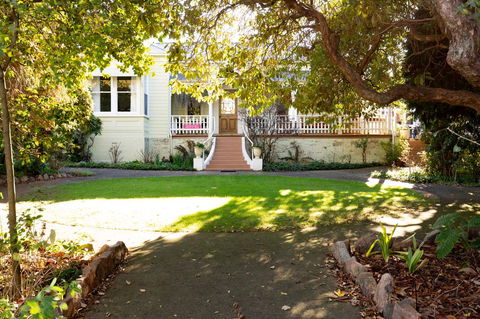 Anabel\'s Of Scottsdale - Accommodation Nelson Bay 37