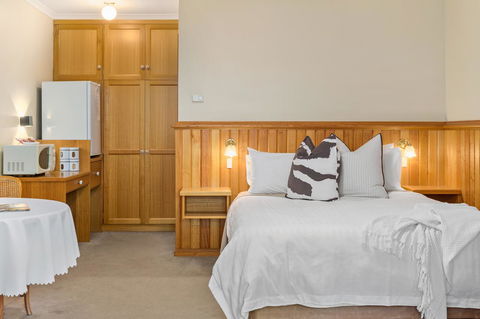Anabel\'s Of Scottsdale - Accommodation Nelson Bay 6