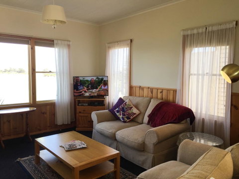 Stanley Hotel & Apartments - Accommodation Nelson Bay 22