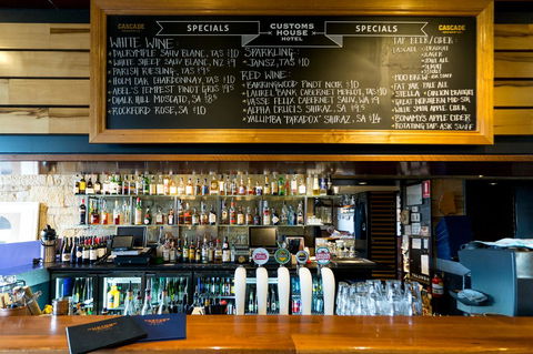 Customs House Hotel - Accommodation Nelson Bay 7