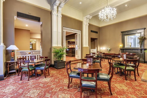 Hadley\'s Orient Hotel - Accommodation Nelson Bay 10