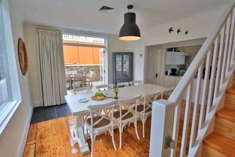Little Talisker - Accommodation Nelson Bay 12