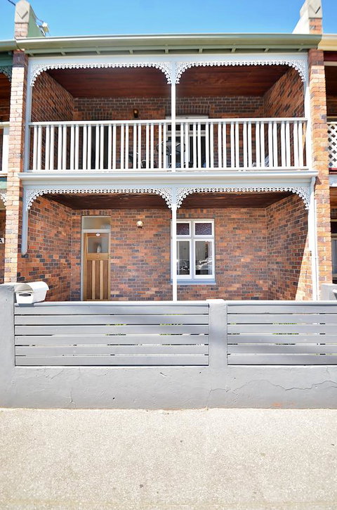 Two Up On York - Accommodation Nelson Bay 23