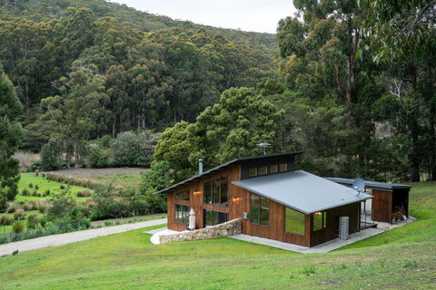 Adventure Bay Retreat Bruny Island - Accommodation Nelson Bay 23