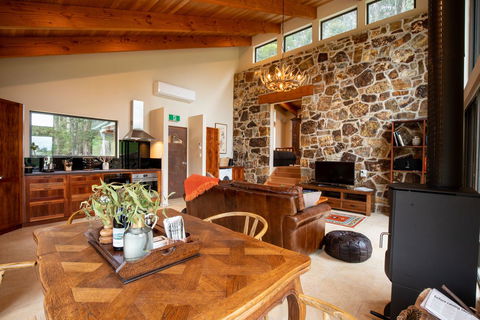 Adventure Bay Retreat Bruny Island - Accommodation Nelson Bay 22