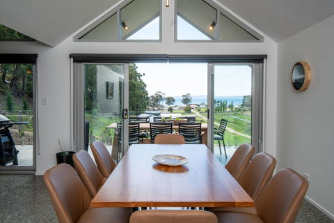 Adventure Bay Retreat Bruny Island - Accommodation Nelson Bay 26