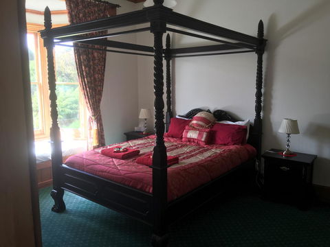 Kerrellie Cottages 2, 4 & 8 Reid Street - Accommodation Nelson Bay 23