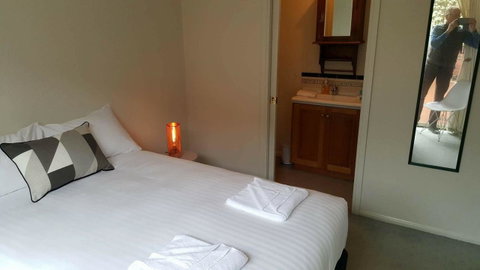 City Townhouse Walking Distance To City - Accommodation Nelson Bay 3