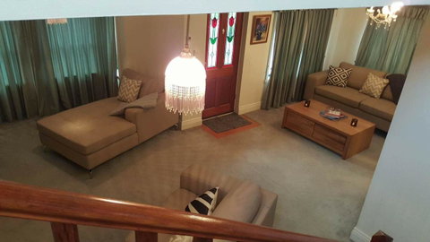 City Townhouse Walking Distance To City - Accommodation Nelson Bay 8
