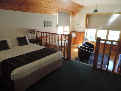 Bushman's Cafe - Accommodation Nelson Bay 12