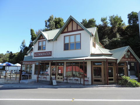 Bushman's Cafe - Accommodation Nelson Bay 9